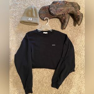 Kendall&Kylie Cropped Crewneck Sweatshirt